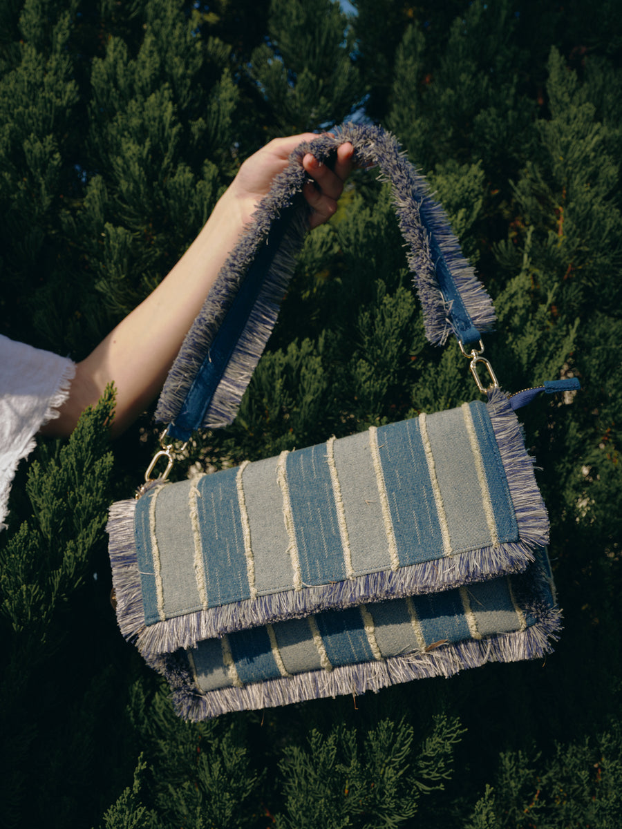 TOTE BAG WITH BELT 32 IN WHITE IMPORTED CALFSKIN
