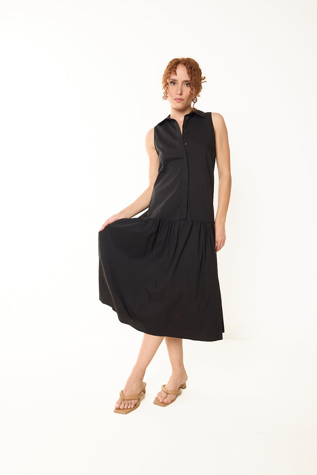 Black sleeveless cotton-polyamide-elastane midi shirt dress with pointed collar, concealed button placket and dropped-waist gathered skirt