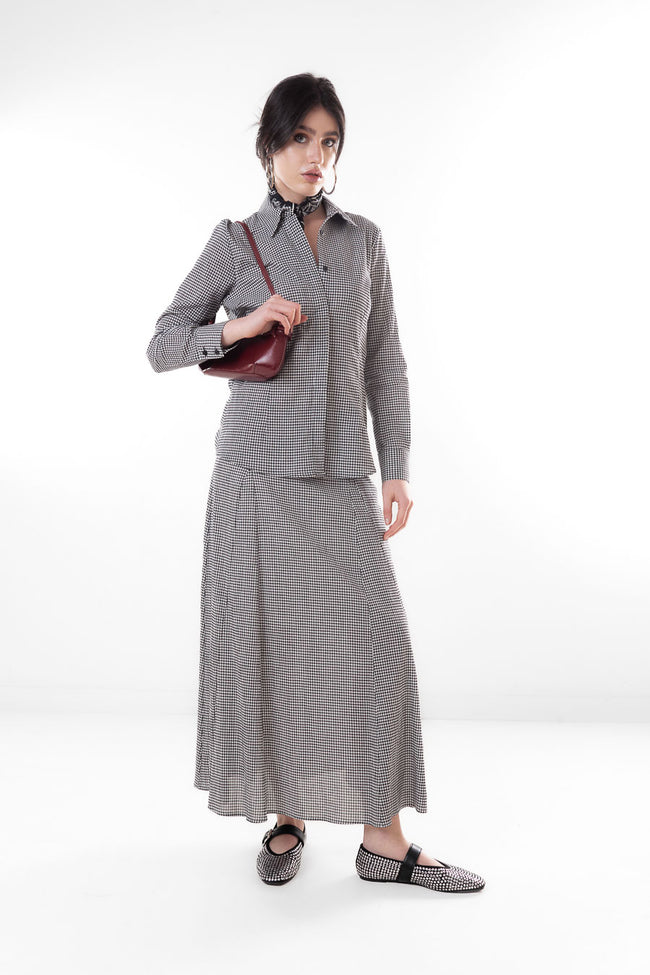 Grey and cream micro-gingham cotton long-sleeve shirt with pointed collar, concealed button placket and button cuffs