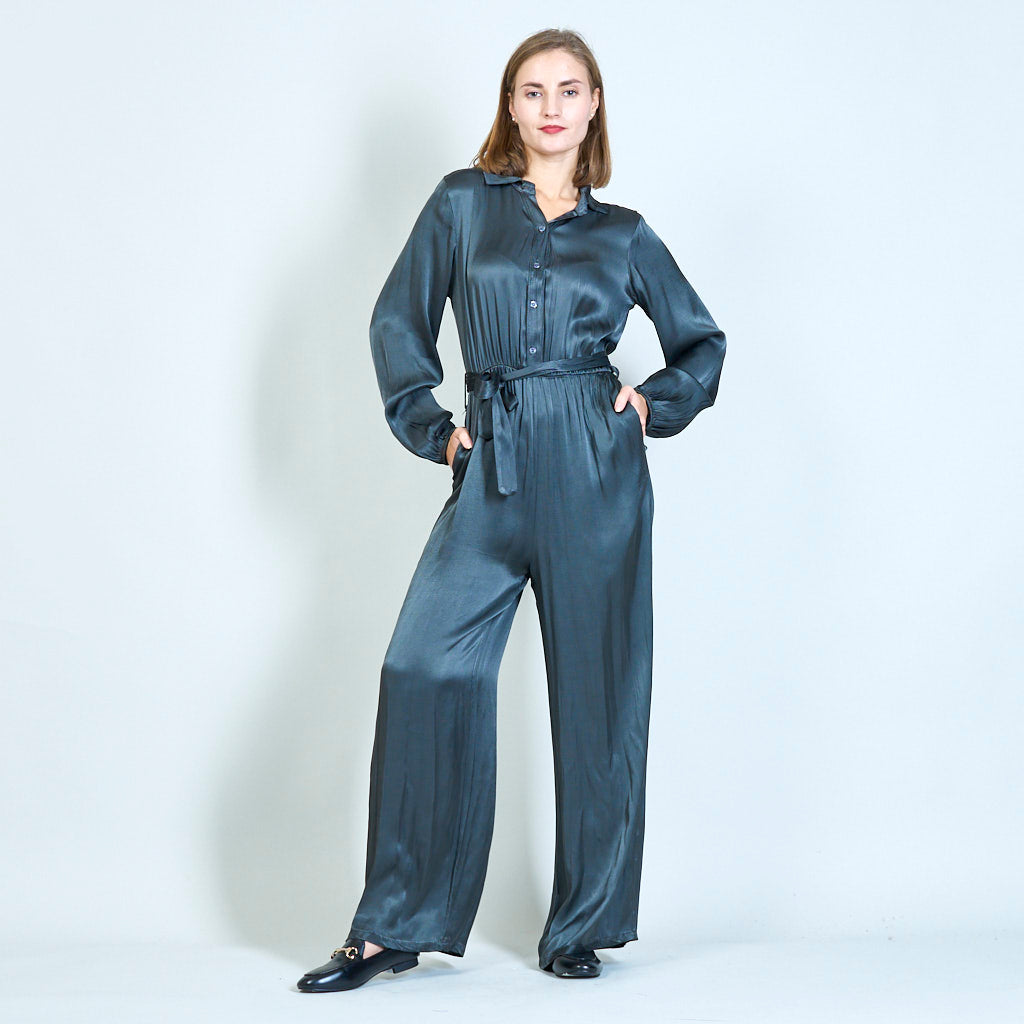 Viscose suit with belt wholesale – LEIVIP
