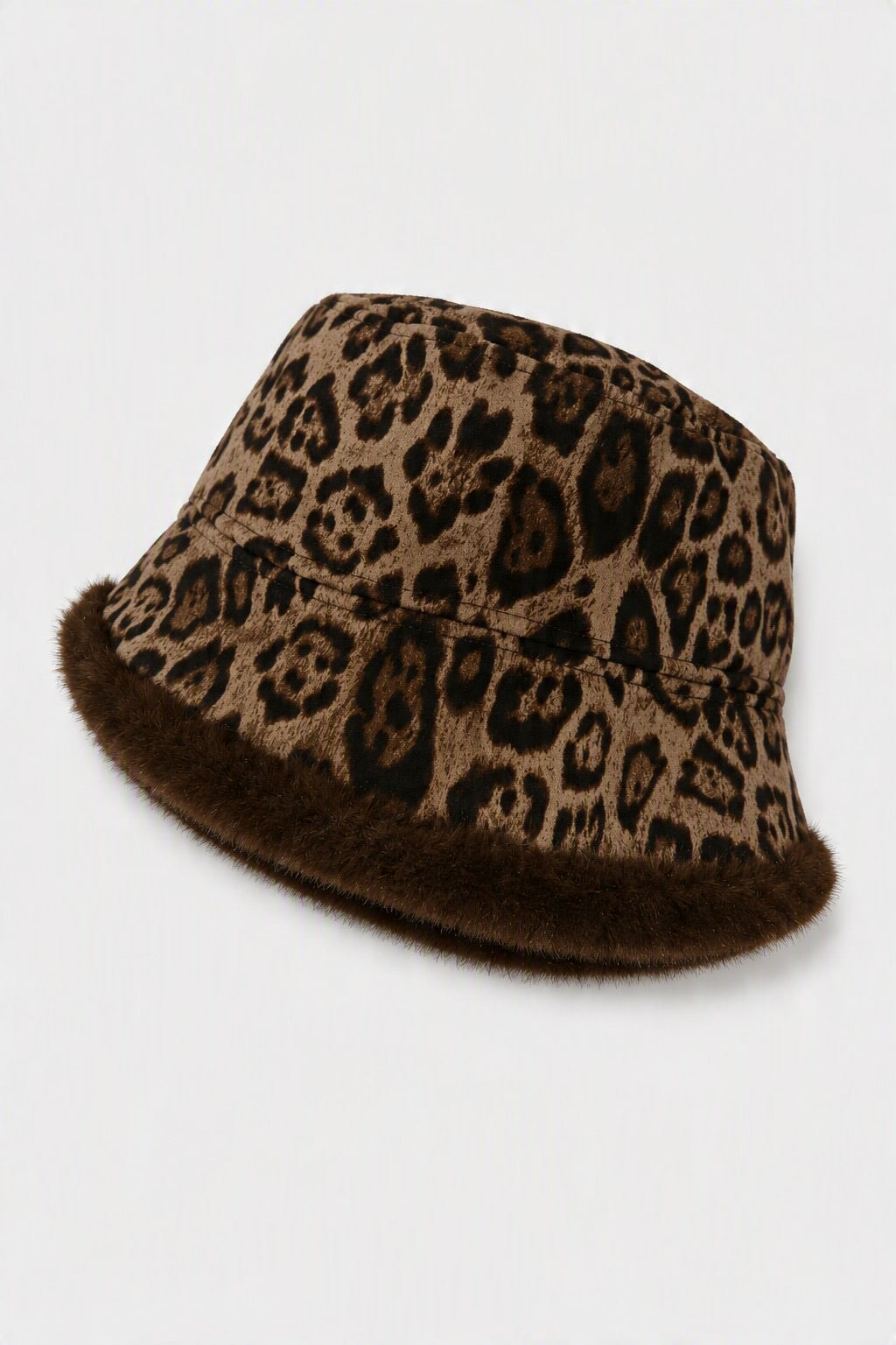 Didmeninė apverčiama Leopardo dirbtinio zomšos kibiro kepurė – 1 vaizdas